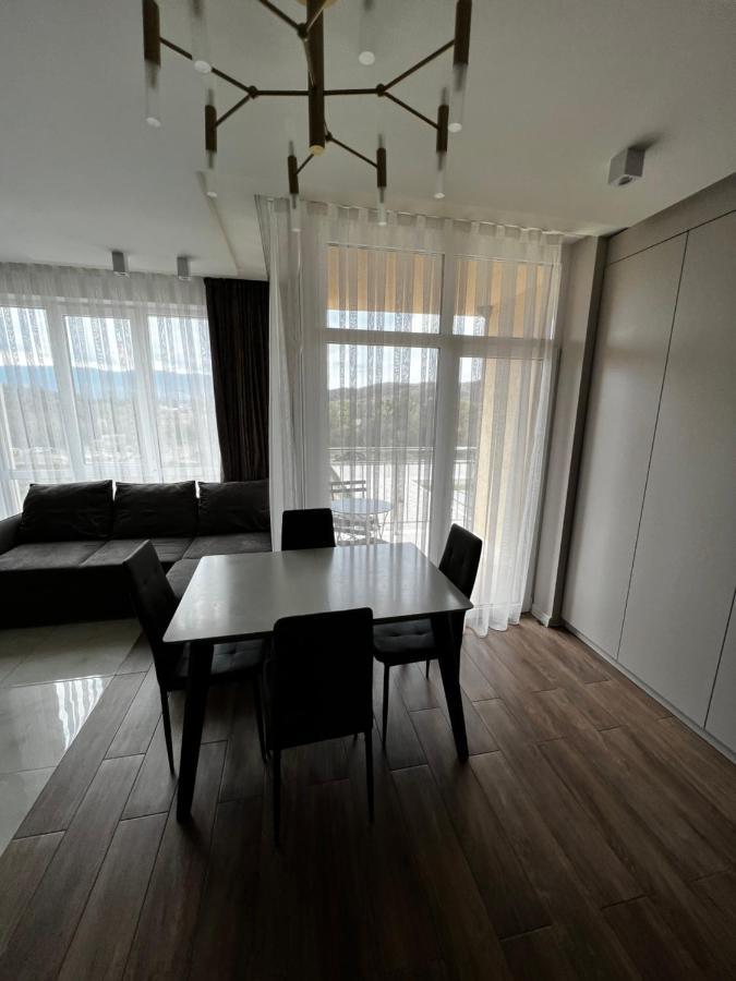 Апартаменти Sunvi В Жк Сонячний Квартал Golubinoye Exterior photo